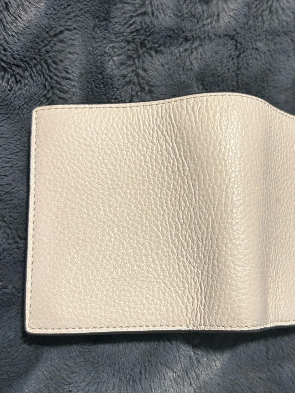 COACH Snap Wallet in Chalk/Gold